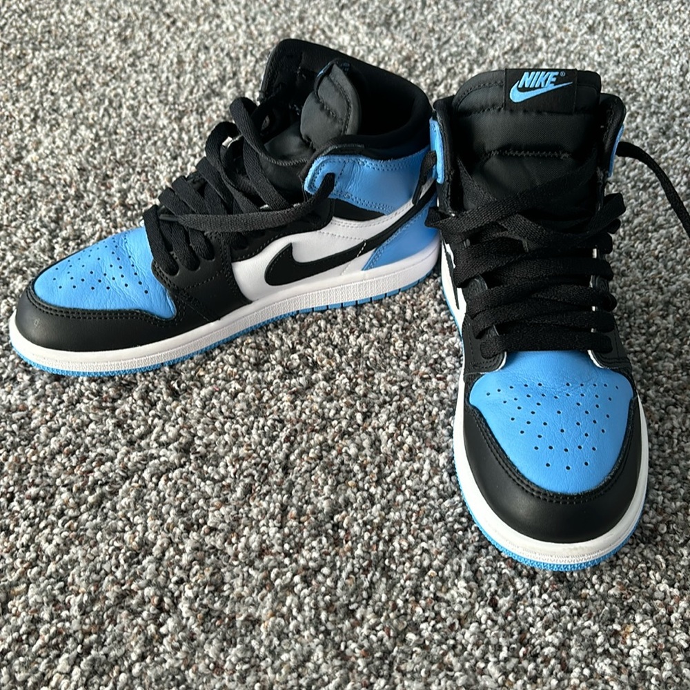 Jordan 1 Retro High OG UNC Toe 3Y